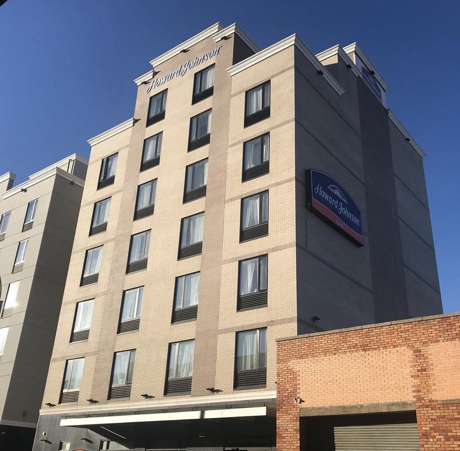 Hotel Howard Johnson By Wyndham Jamaica Ny Near Airtrain Jfk Nova York